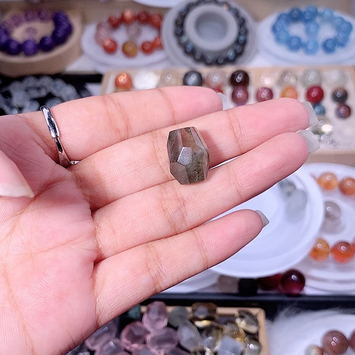 水晶珠宝半成品未镶嵌一*