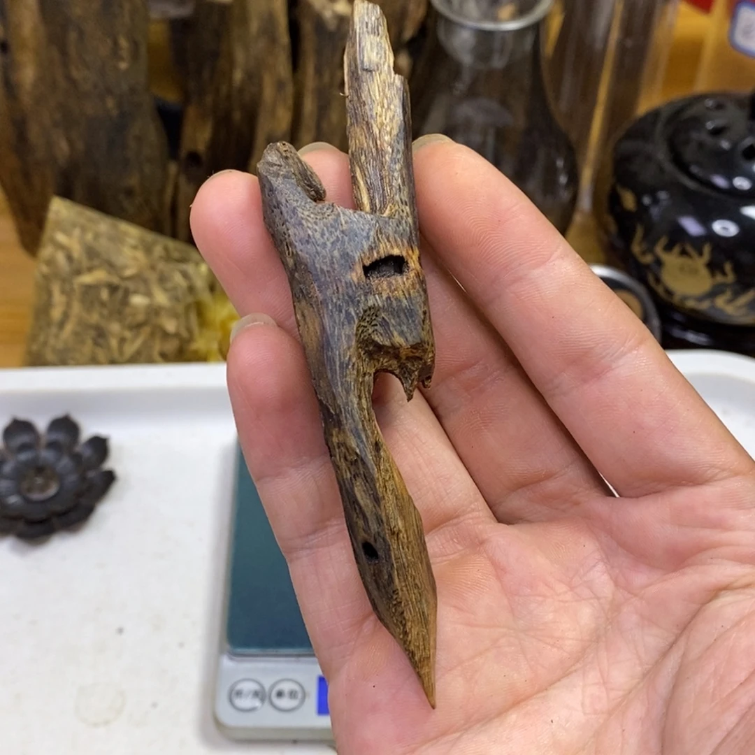 沉香高油香薰天然乌身9克