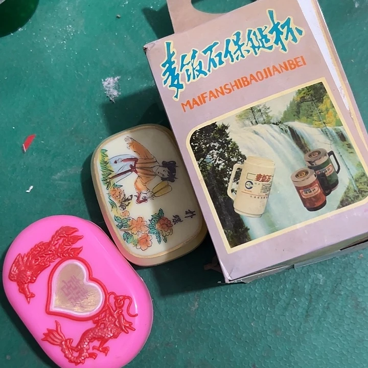 淡***方瓷片陶瓷制品摆件