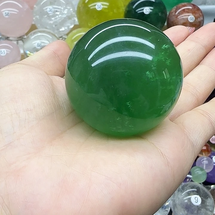 未镶嵌水晶珠宝半成品