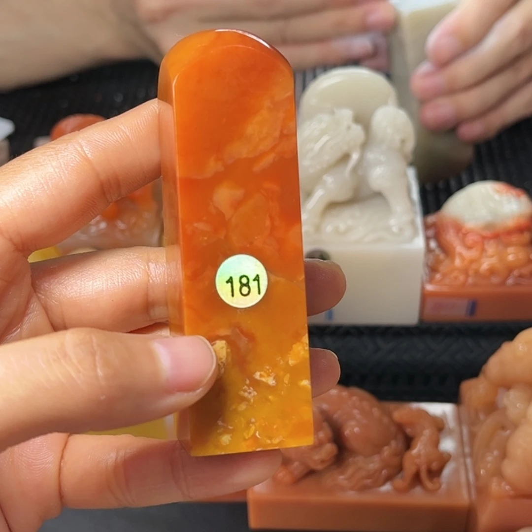 寿山石印石旧**雁这种现象很明显了