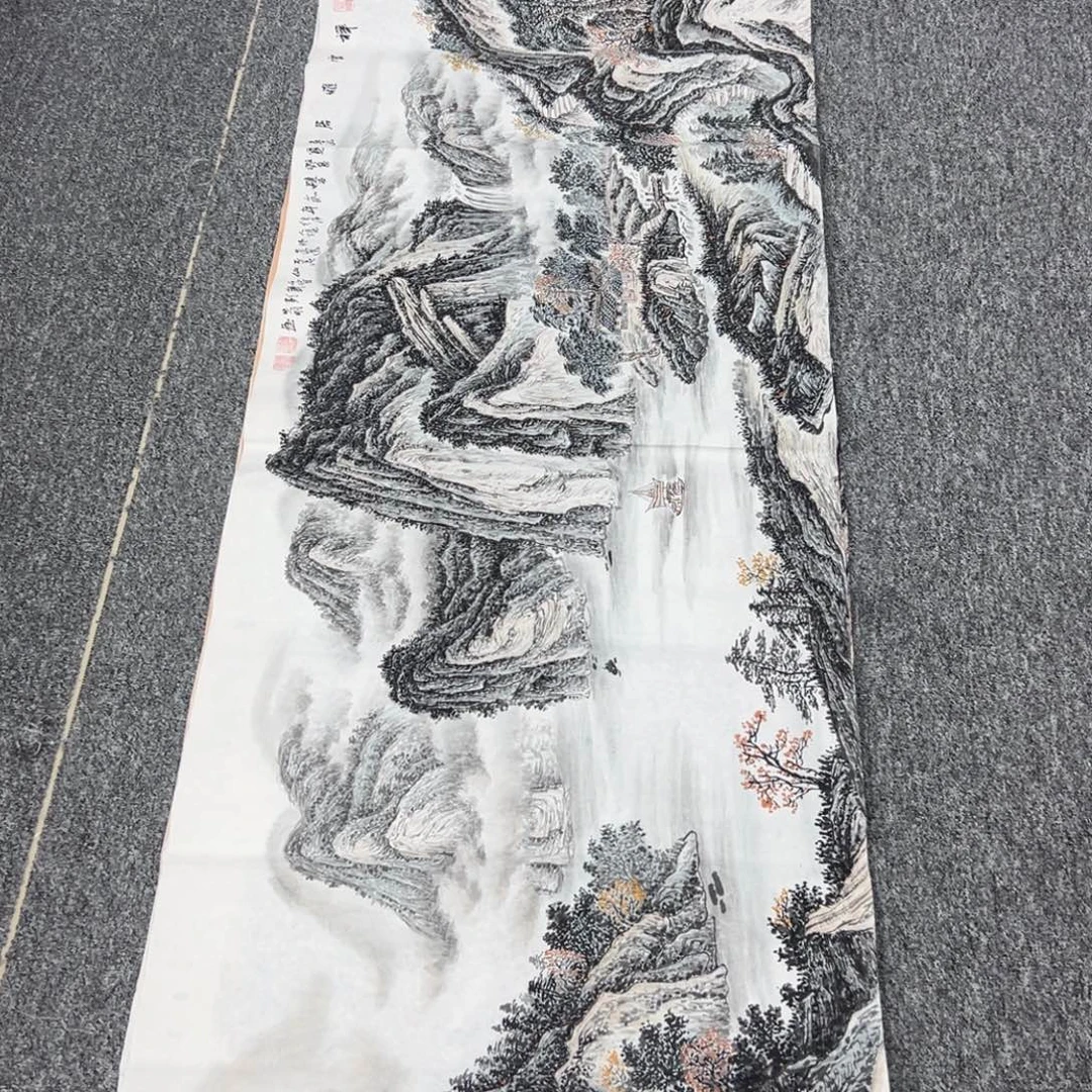 吕***凯国画卖字画的小老板