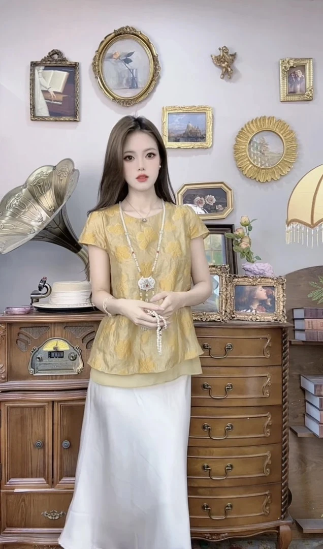 【630】2025新款夏季宽松设计感复古黄色圆领刺绣假两件上衣衬衫女