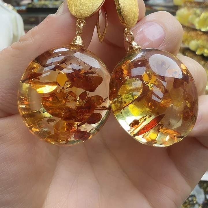 琥珀未镶嵌珠宝奇石