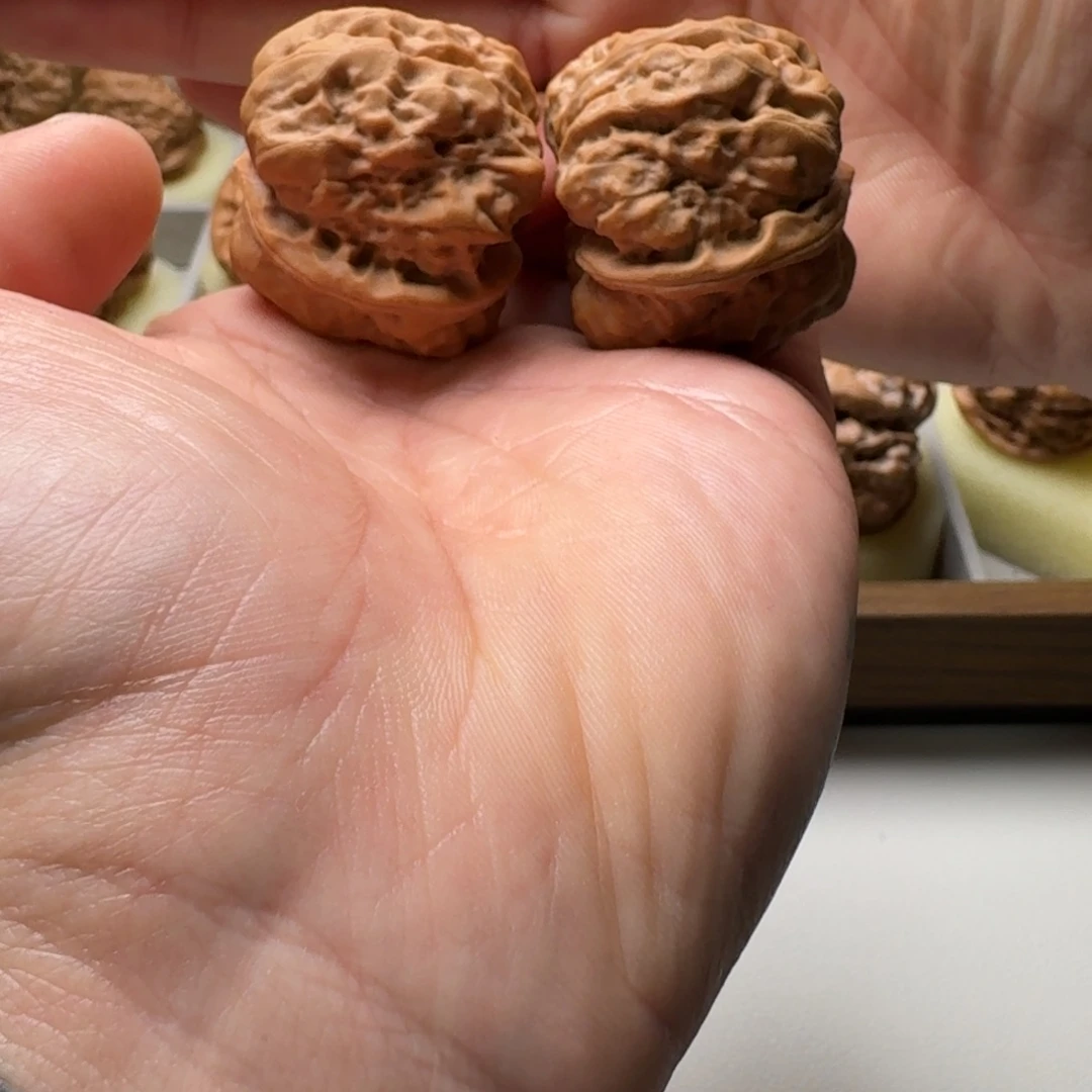 文玩核桃吊坠延庆蛤蟆头