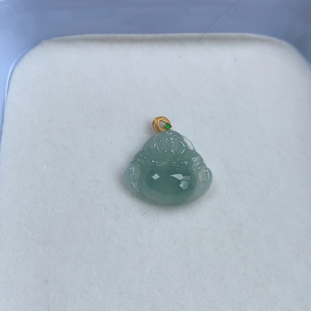 18K金镶嵌翡翠耳饰佛