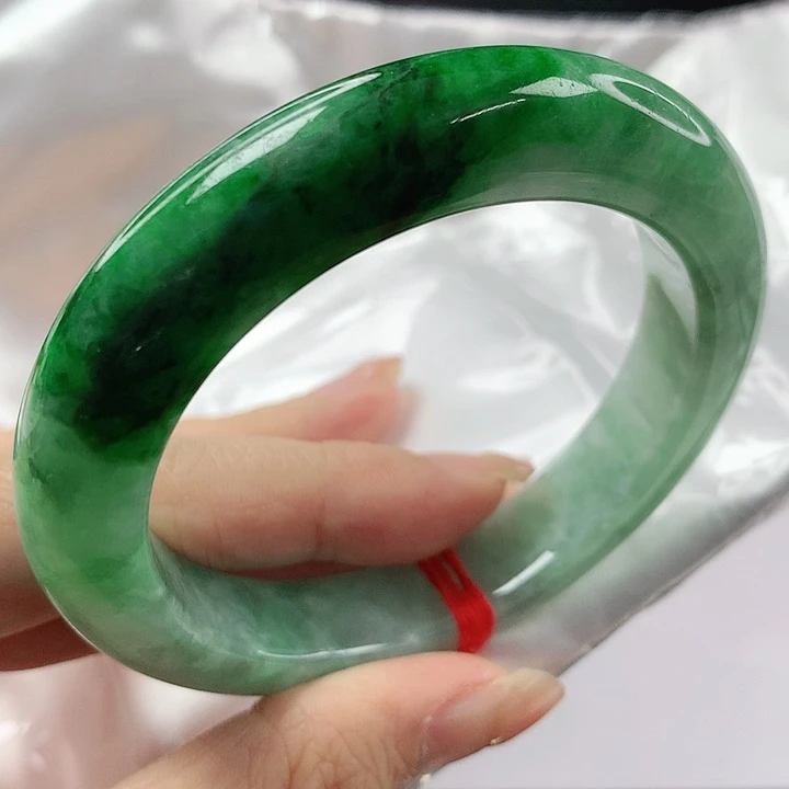 未镶嵌手镯翡翠，935