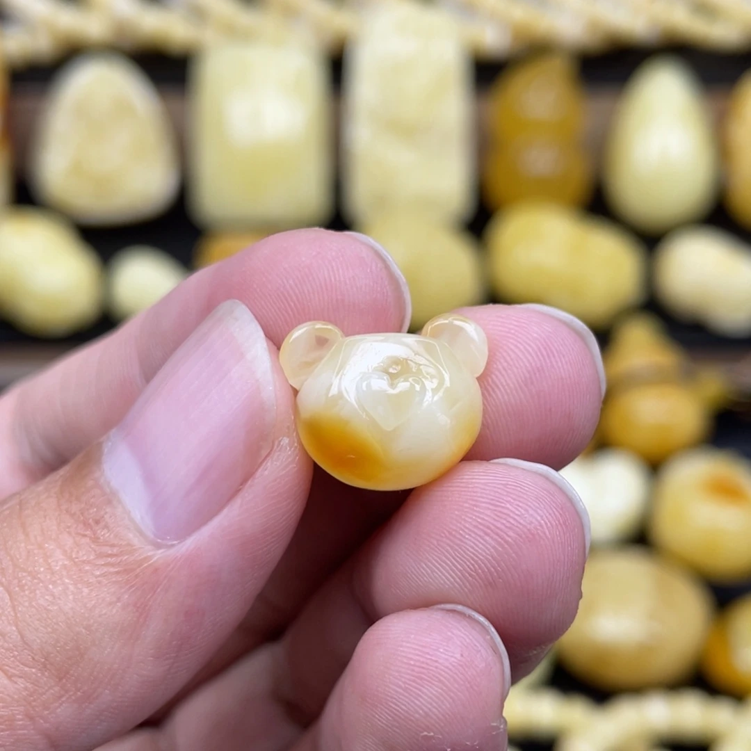 琥珀未镶嵌裸石琥珀蜜蜡