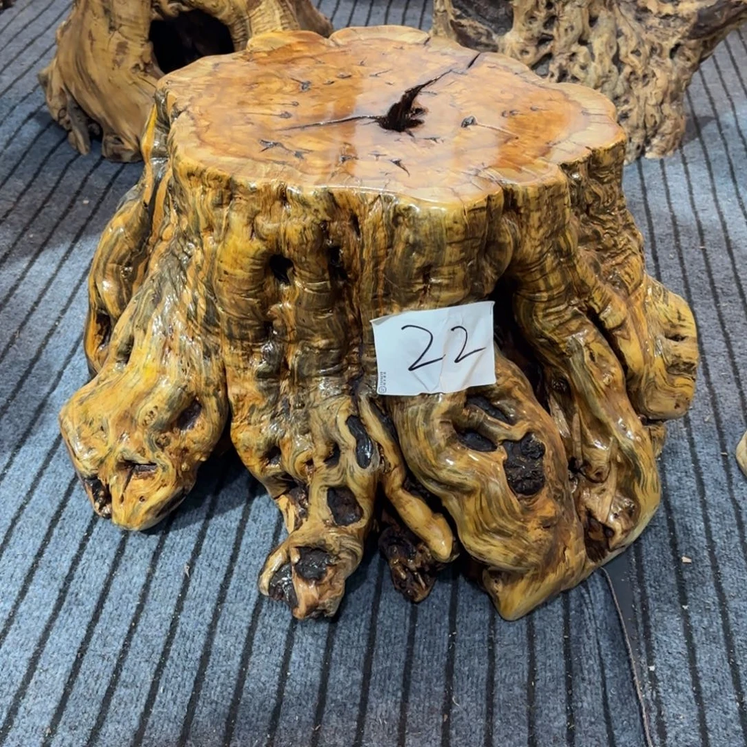 莉***龙纹鸡心枣木手工艺品