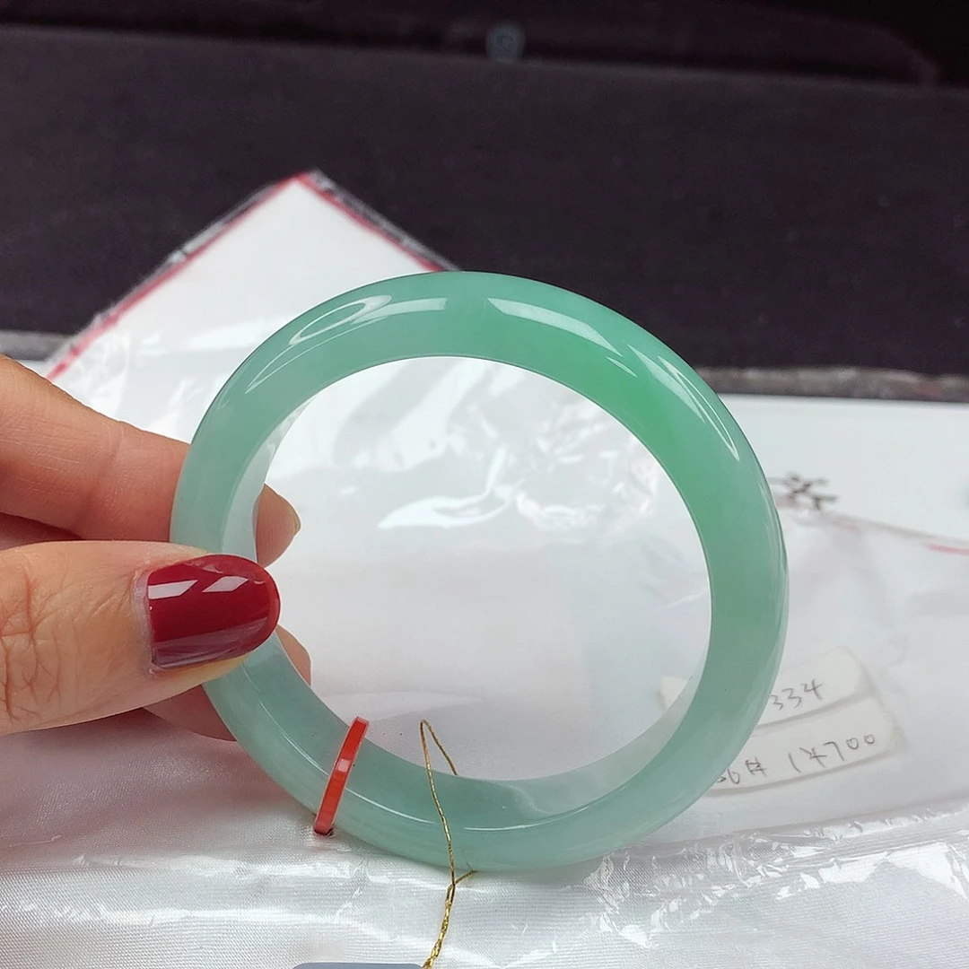 翡翠手镯未镶嵌56圈0334