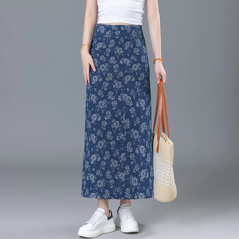 2025年夏季新款时尚复古显瘦减龄绣花牛仔半身裙女包臀中长一步裙