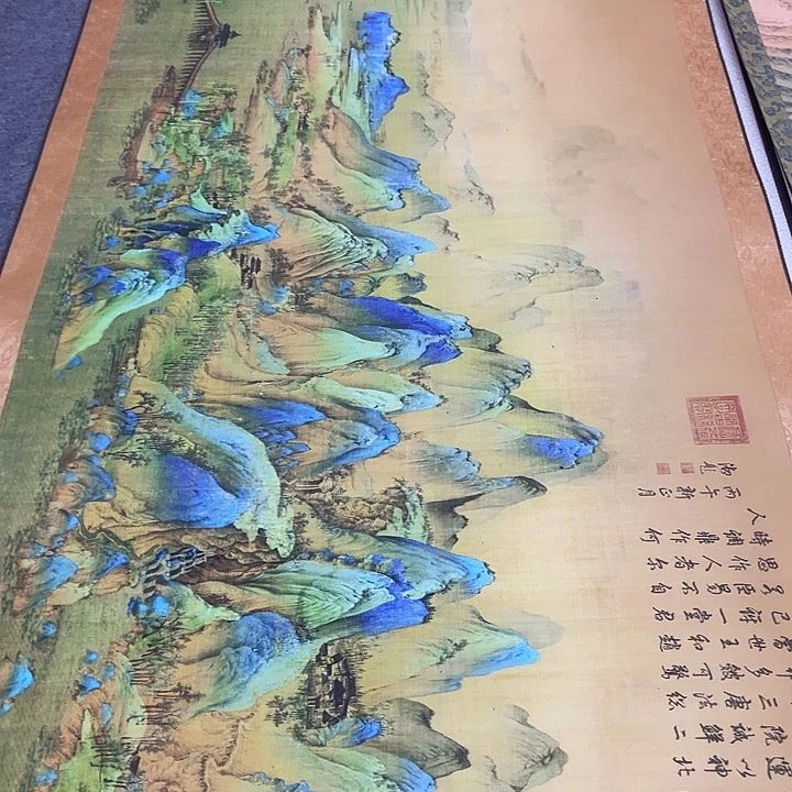 檀木的花开得很漂亮