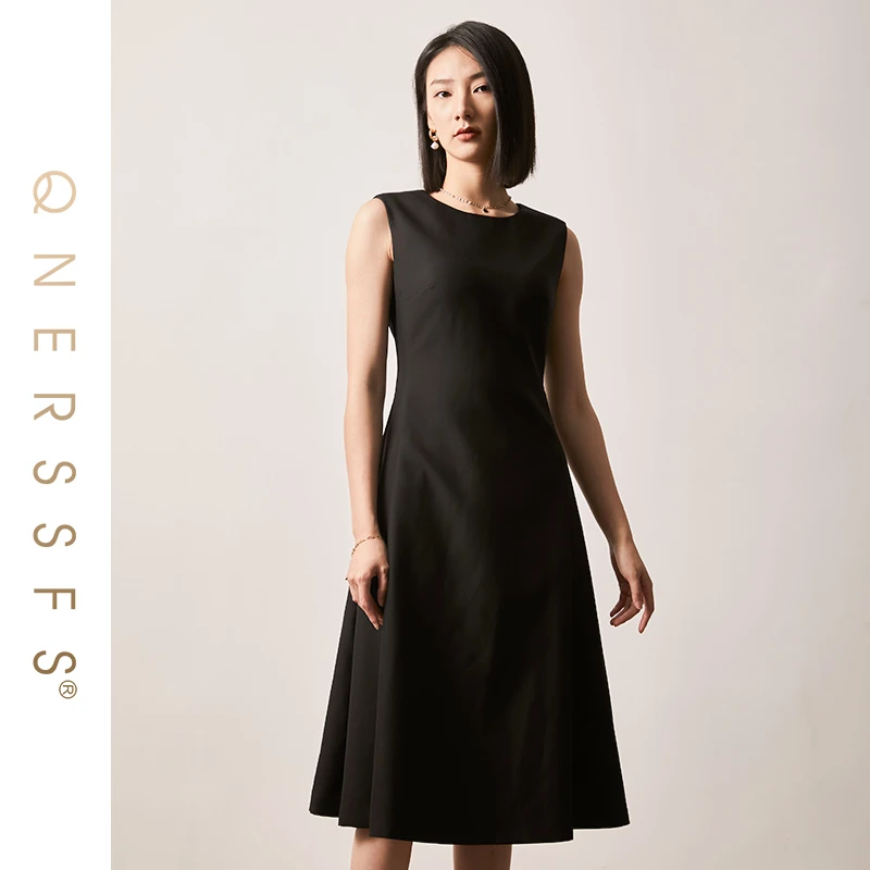 【粉丝专属】卿奈儿时装周走秀款「赫本女王」羊毛无袖连衣裙-D2009