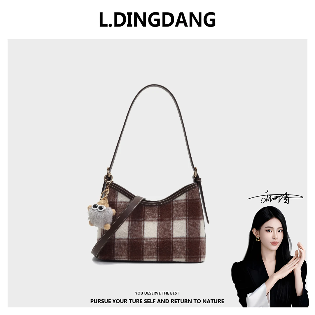 【刘叮当甄选】2025秋冬新款时尚百搭印花单肩斜挎单肩包M3118