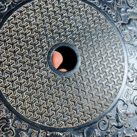 山***峰把件紫金钵盂菩提