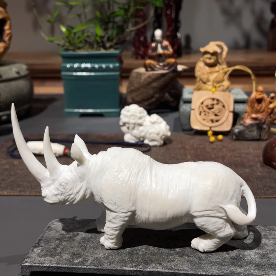 木义****生木雕工艺品摆件