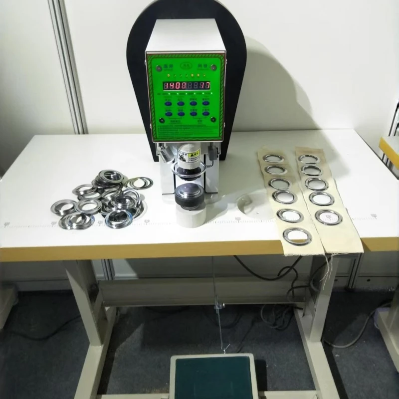 智能服装钮机红外线不打手 大白扣 全套配件智能 四合扣机