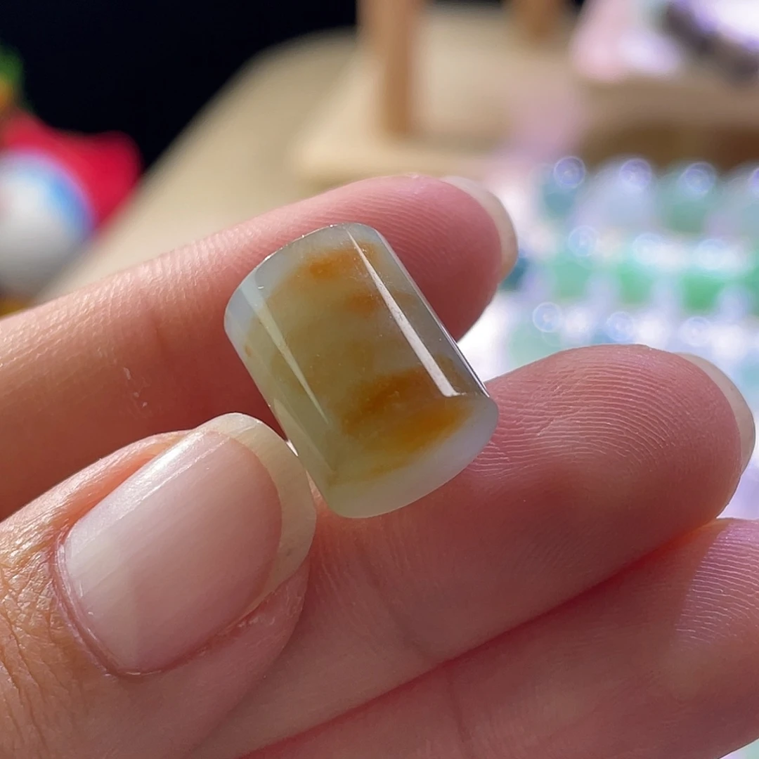 散珠翡翠展示勿拍缅甸翡翠a货卡10+天然红