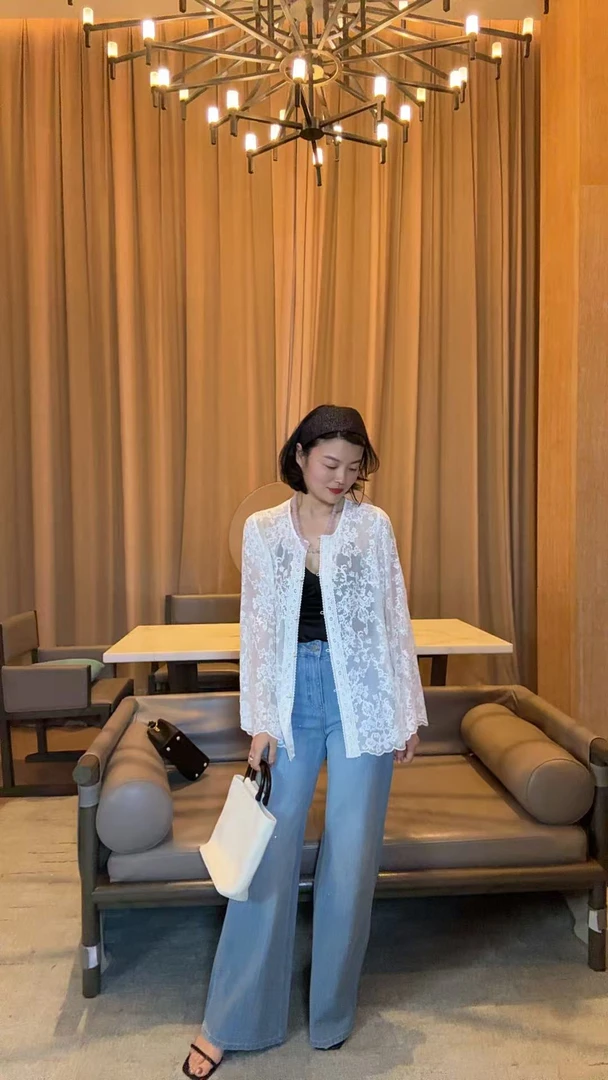 TANTAN  真丝100 气质剪花半透白色衬衫1744