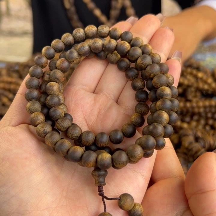 用***3手串沉香卡8mm 圆珠多圈 沉水浮