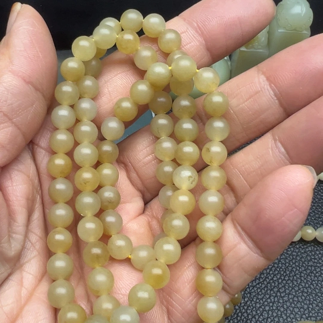 和田玉（糖玉）未镶嵌项链