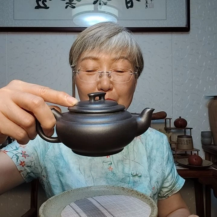 茶杯朱泥石黄上新桥230毫升左右