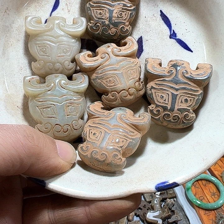 未***圣摆件瓷器瓷器瓷器瓷器