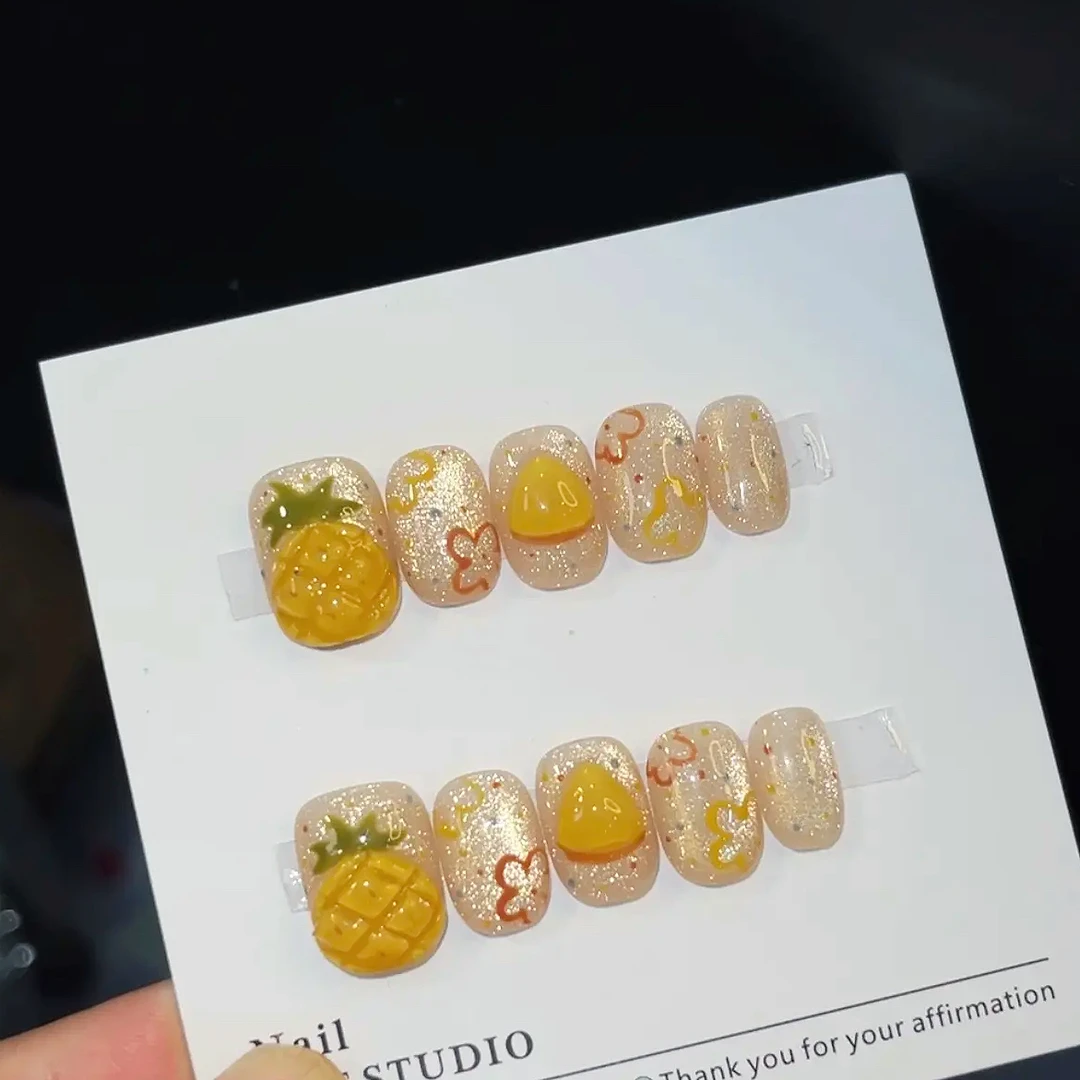 菠萝 纯手工定制光疗美甲假指甲贴片穿戴式红书气质新娘ins立体