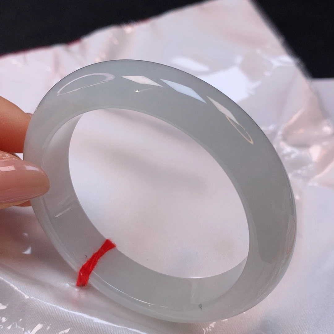 【闪购商品】翡翠手镯未镶嵌Q53翡翠手镯