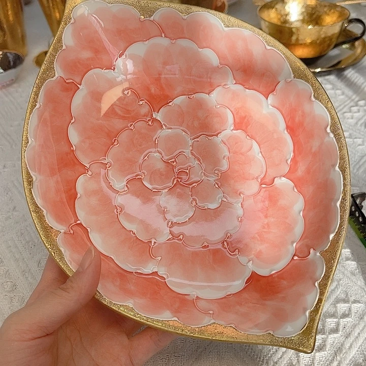 瓷片The first thing