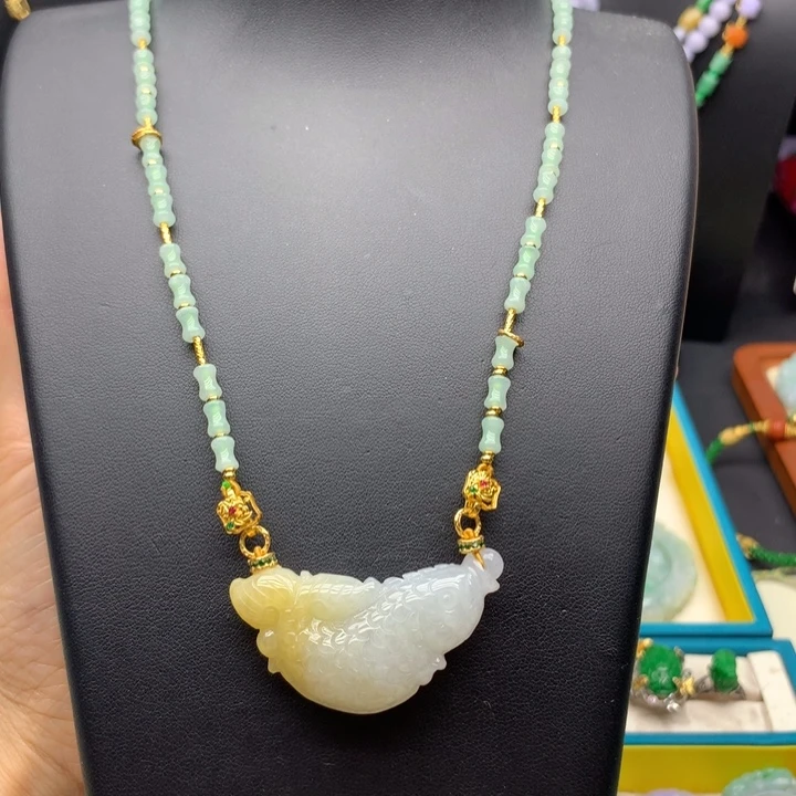 颈饰未镶嵌翡翠翡翠鱼