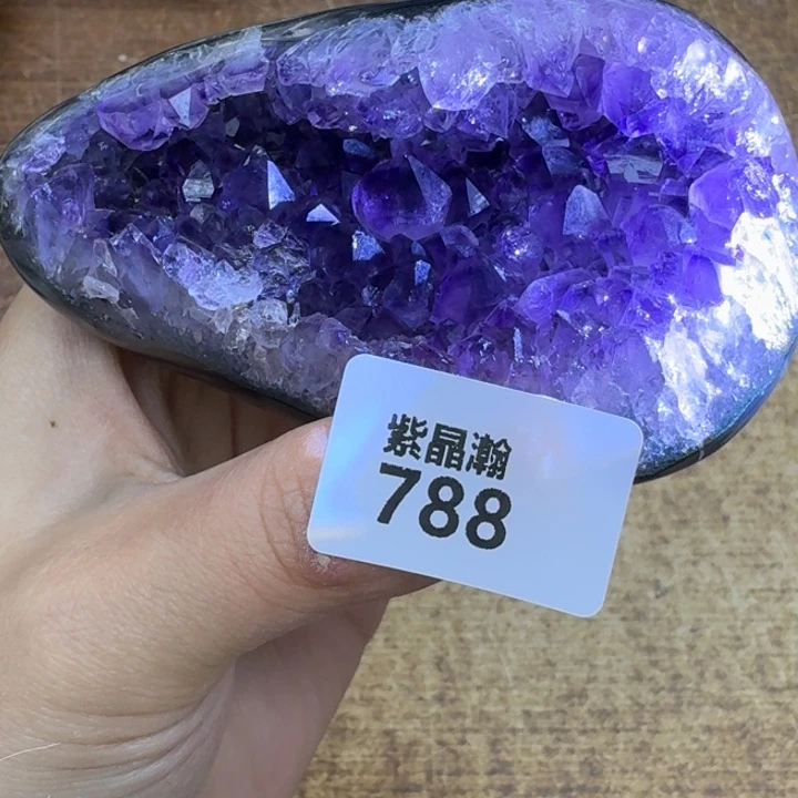 水晶大型摆件（非配饰）未镶嵌