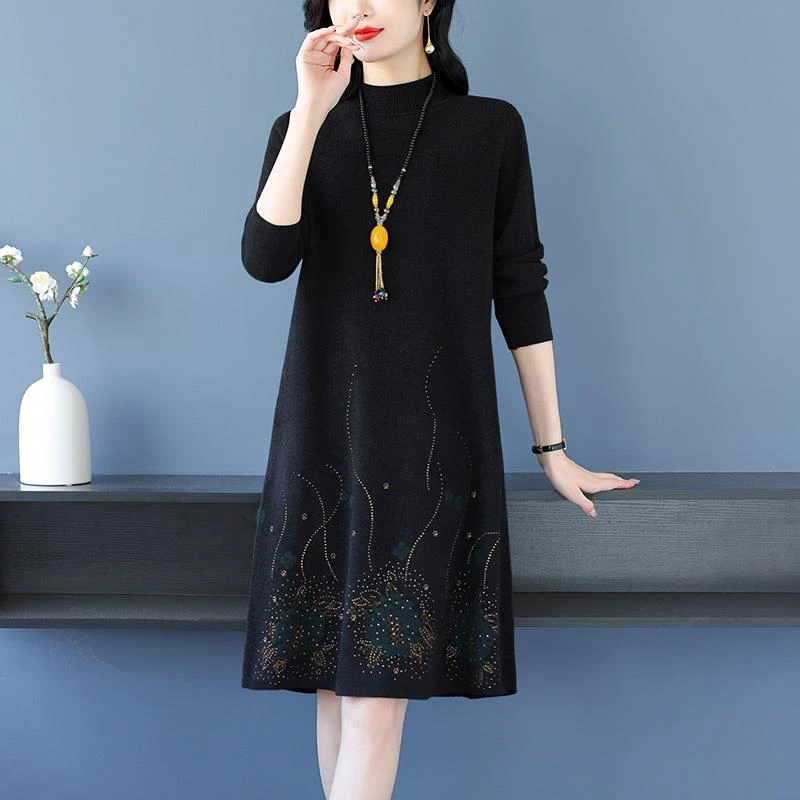 A字洋装秋冬配大衣中长版毛衣裙气质显瘦大尺码妈妈冬装打底裙子