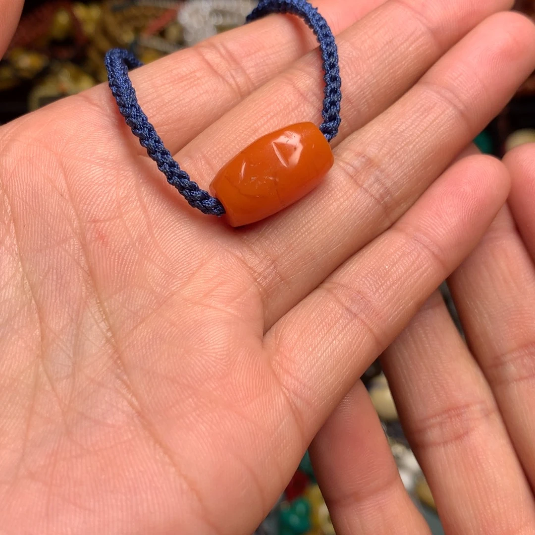 搬***人泥塑藏传文玩。小配饰。