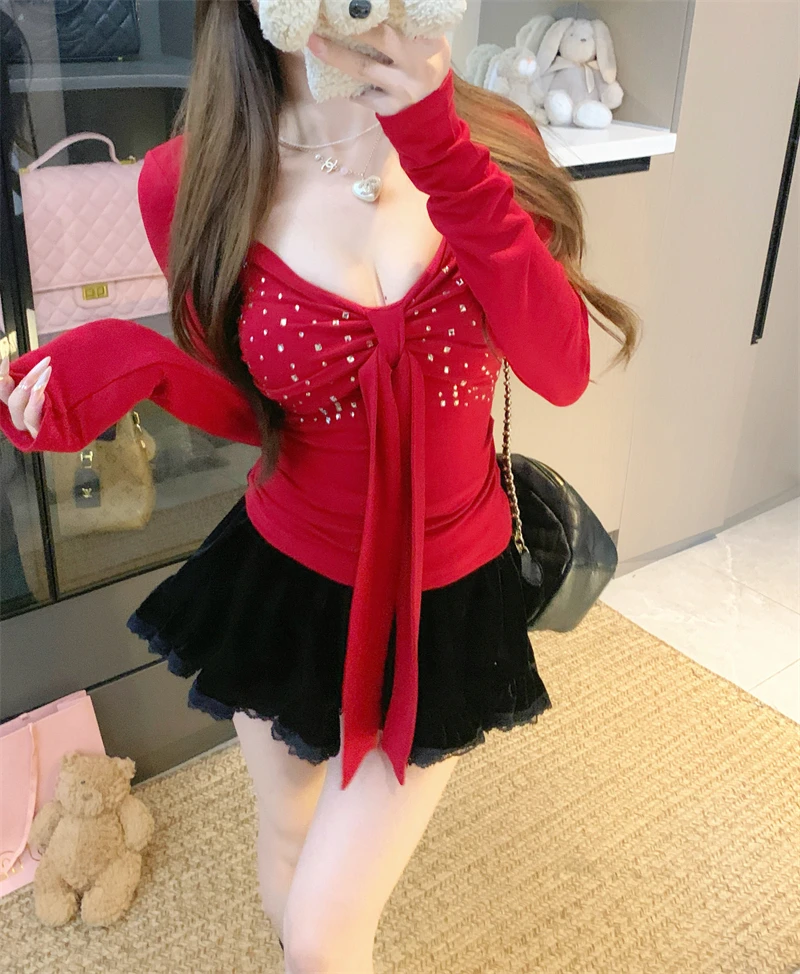 磨毛加绒纯欲风红色性感气质烫钻长袖T恤女秋季修身显瘦百搭上衣