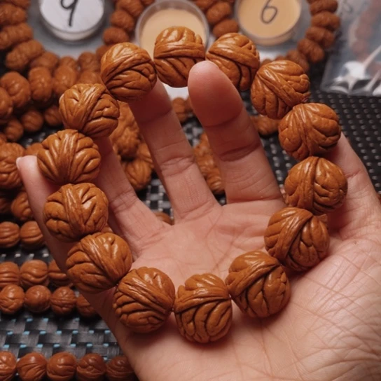 桃核手串龙纹桃核