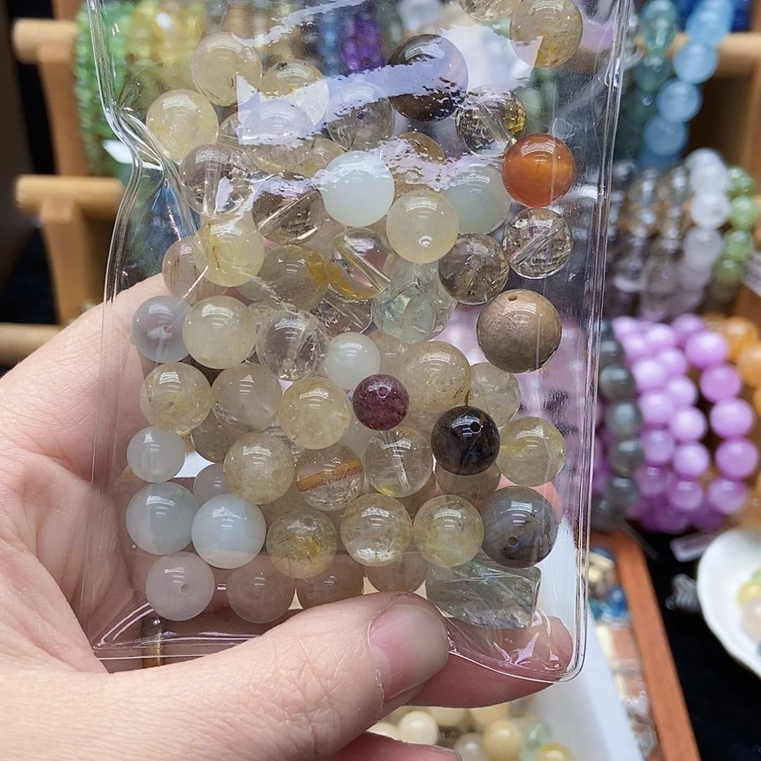 水晶手串未镶嵌R****y一包