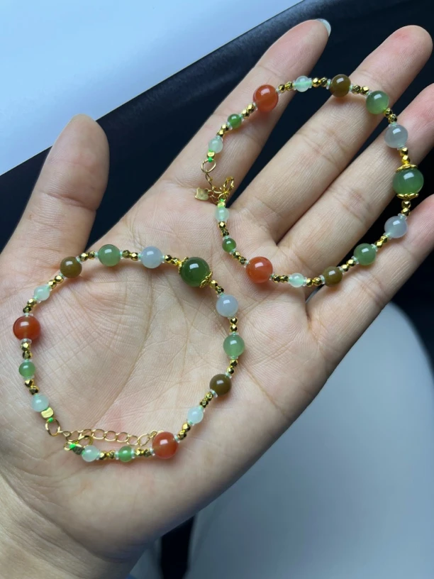 西亚珠宝HF28-和田玉多宝手链3-8mm多样性发其一