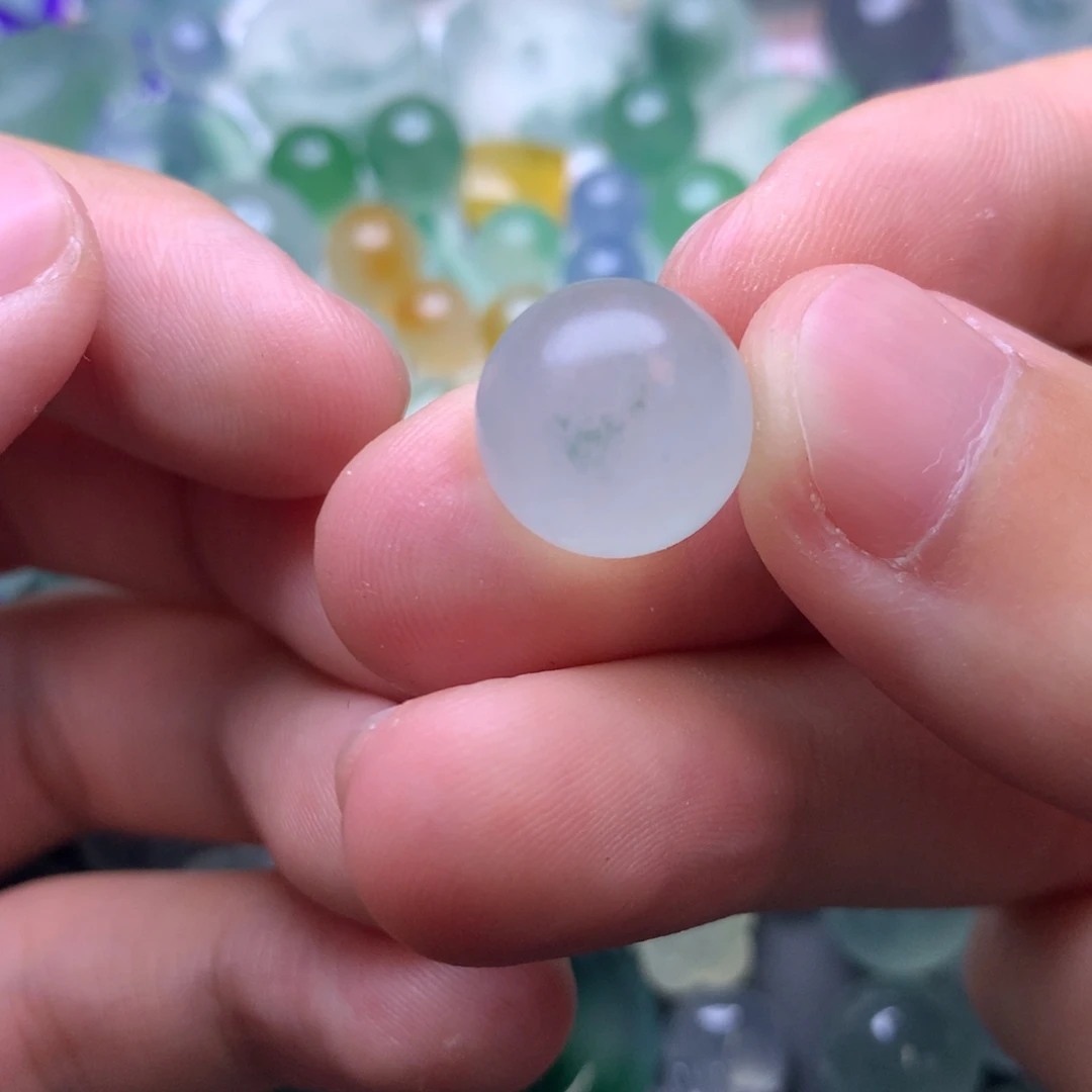 定制翡翠未镶嵌珠子