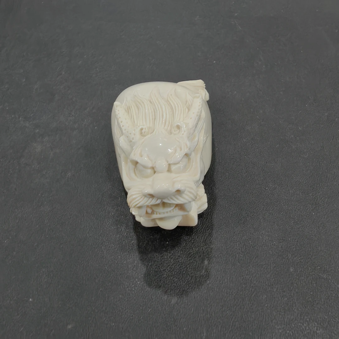 猛犸约35.9克雕刻件ZL5014