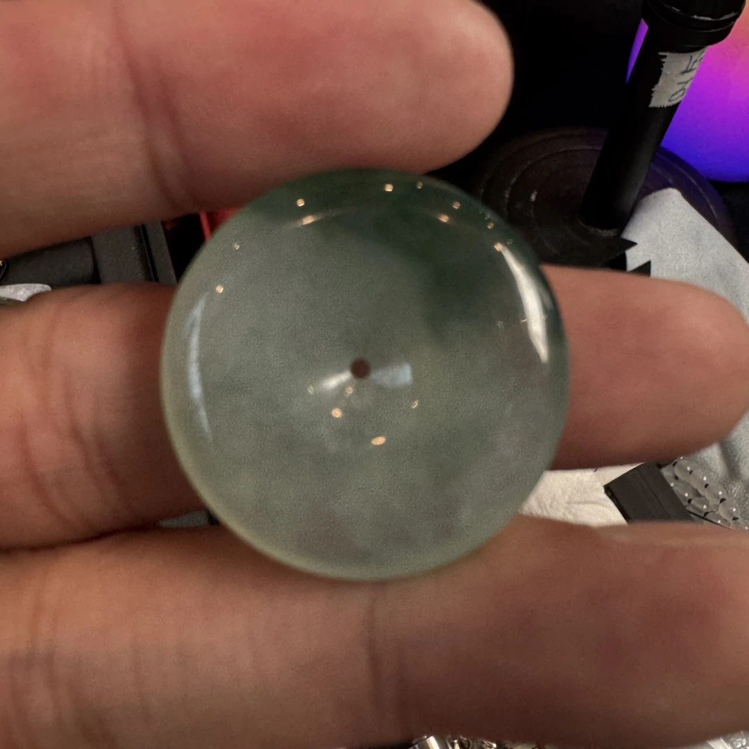 翡翠A货精品平安扣