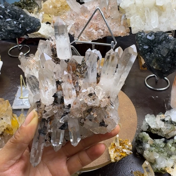 用***0未镶嵌水晶珠宝半成品