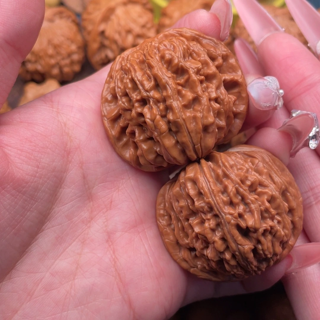 文玩核桃把件精配汉高楼43