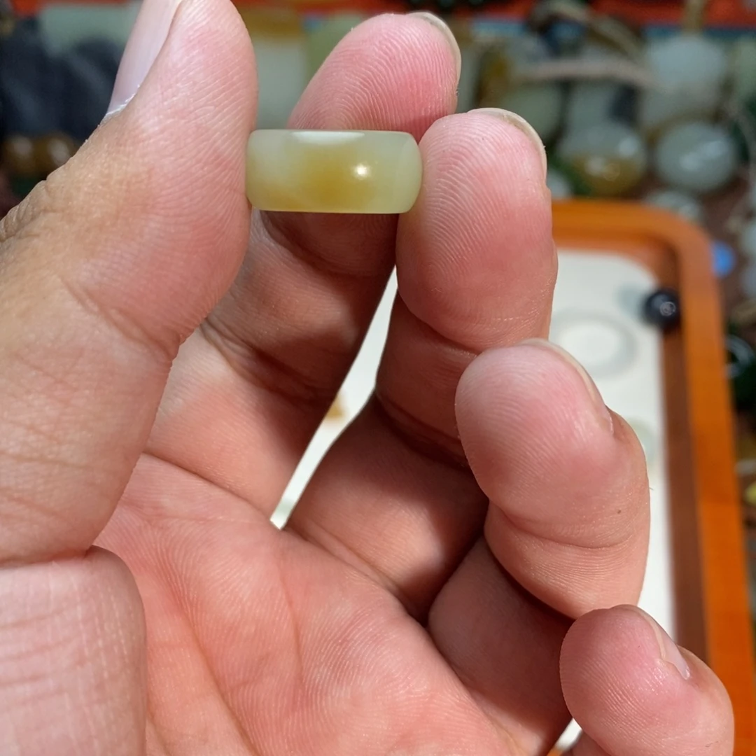 和田玉未镶嵌吊坠(不含链)