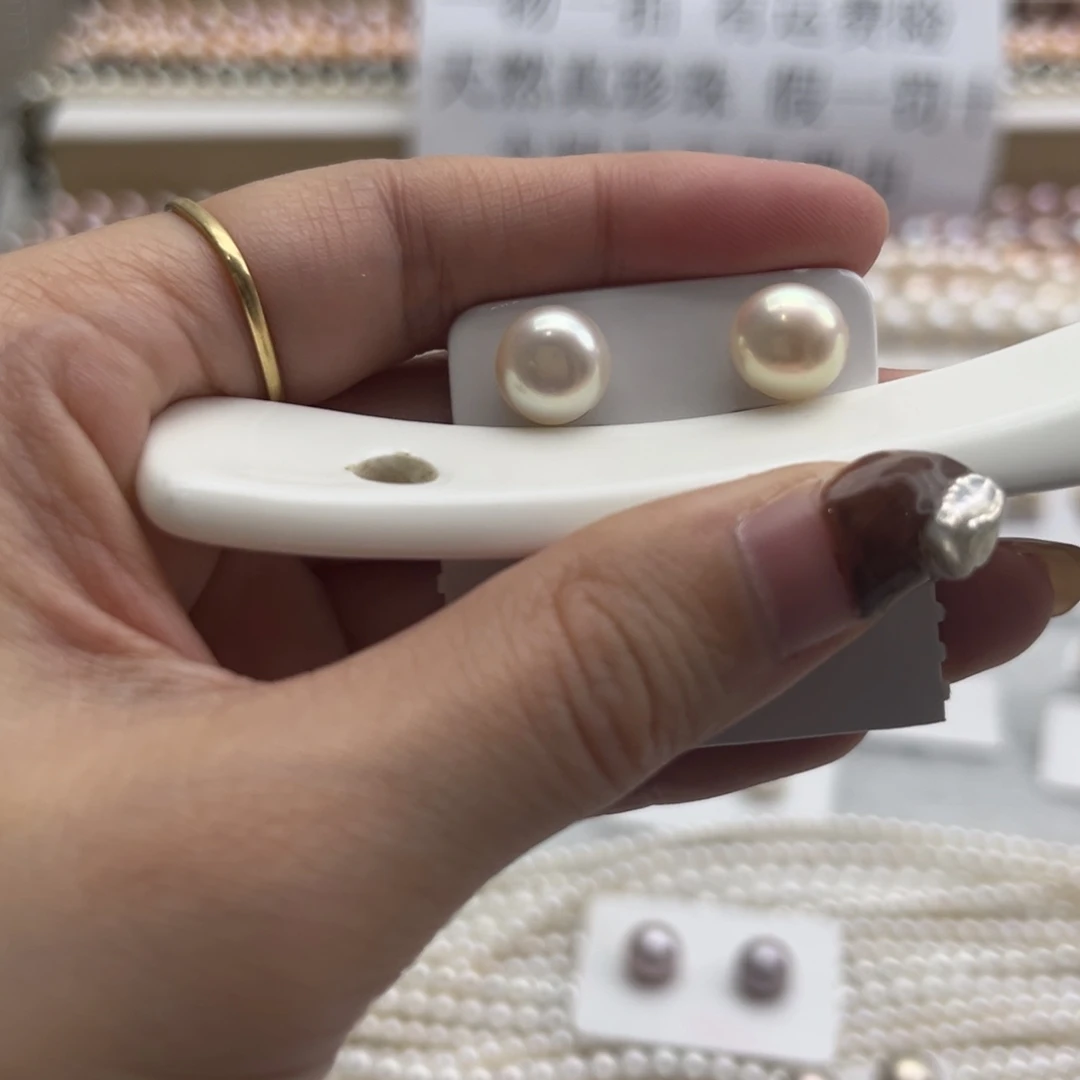 淡水珍珠银S925镶嵌耳饰