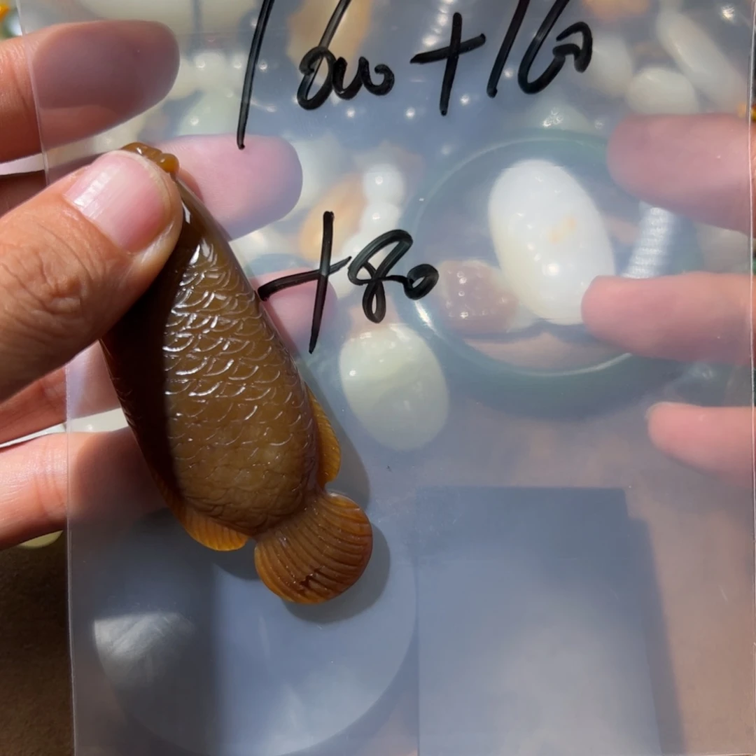和田玉（糖玉）未镶嵌车挂?*