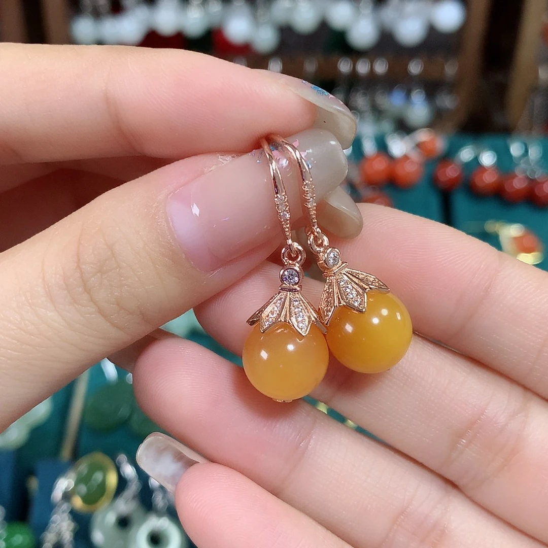 蜜蜡耳饰银S925镶嵌卡11左右