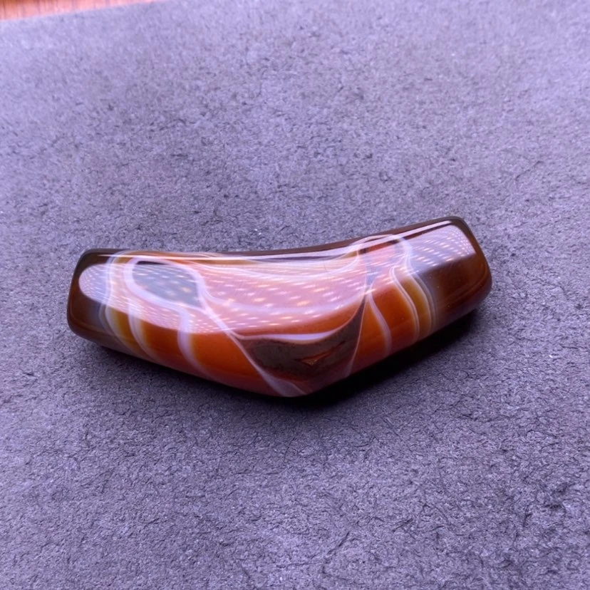 【闪购商品】未镶嵌玛瑙/玉髓珠宝奇石管***哥