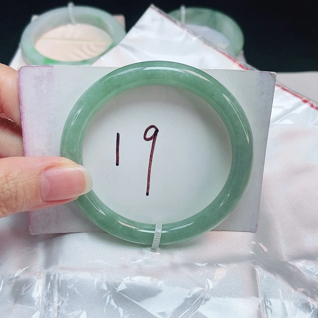 未镶嵌手镯翡翠圆54