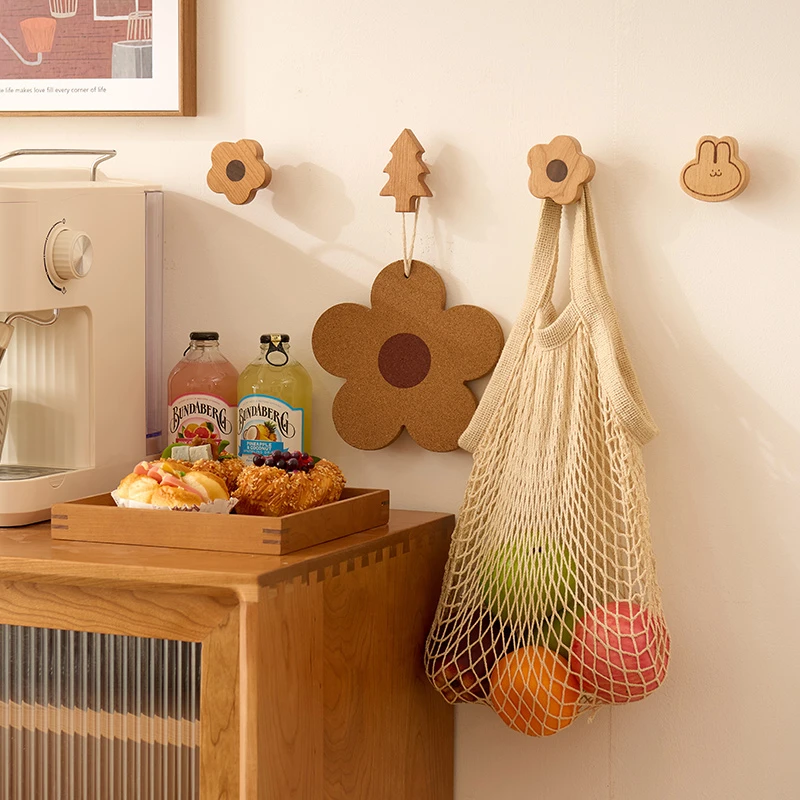 创意实木挂钩云朵花朵星星月亮装饰上墙衣挂免打孔衣帽挂木雕粘钩